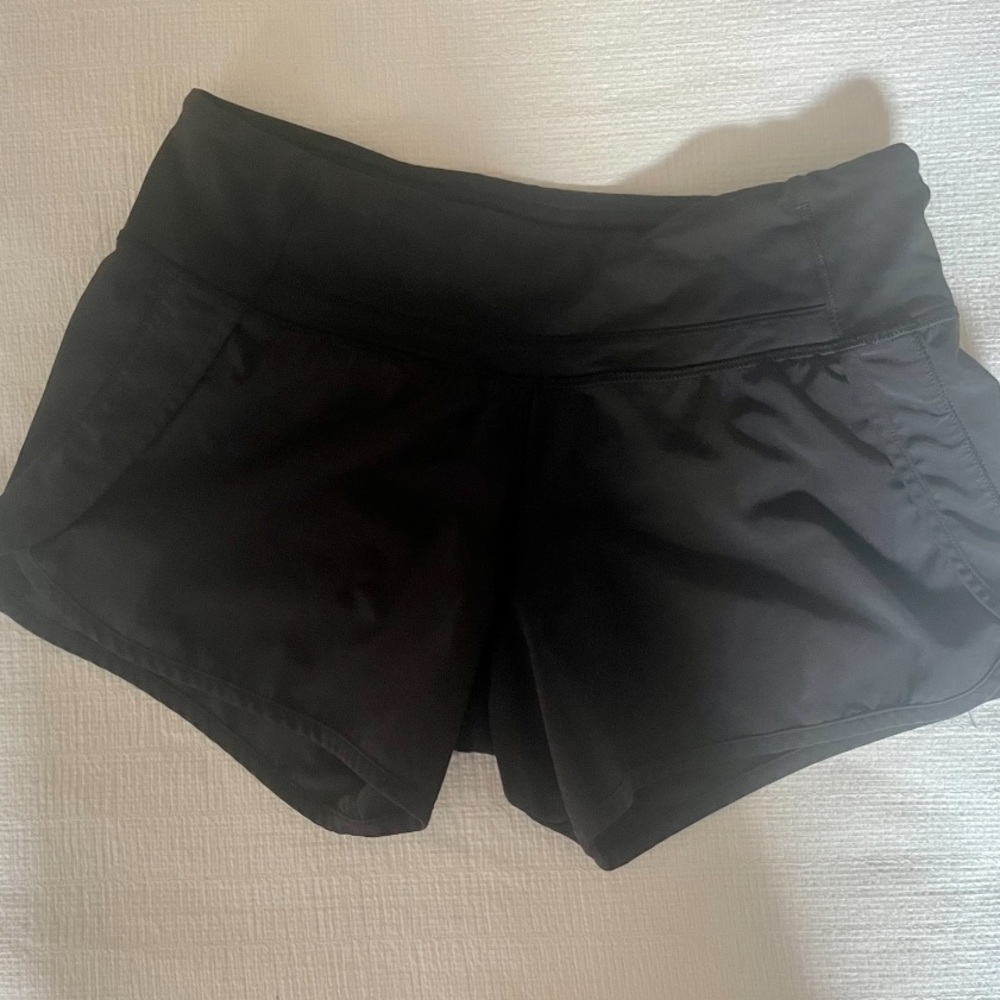 Lululemon shorts Tracker Low-Rise Lined Short
